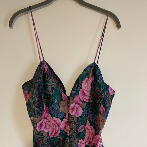 VTG 90s Victorias Secret Babydoll Nightie Gold Med Satin Mini Scallop Y2K VS - Picture 3 of 12